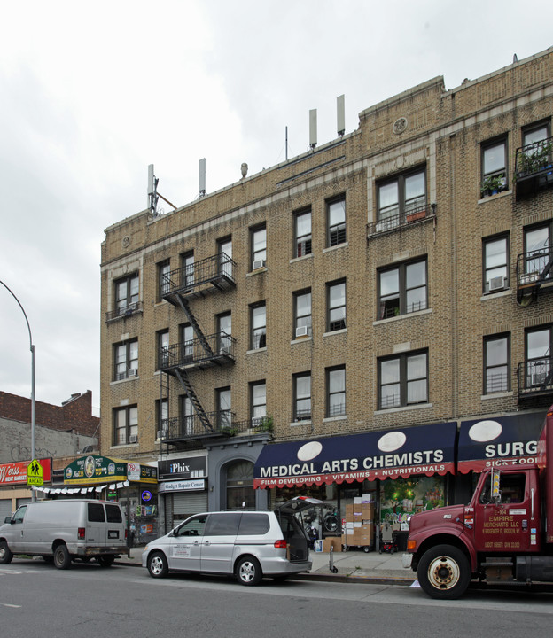 5510 13th Ave in Brooklyn, NY - Foto de edificio