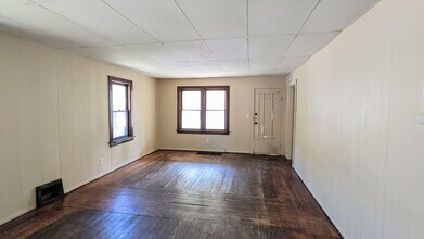 1715 Ray St in Muskegon, MI - Foto de edificio - Building Photo