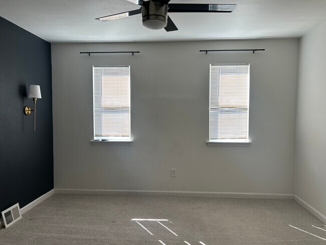 15815 E 13th Pl in Aurora, CO - Building Photo - Building Photo