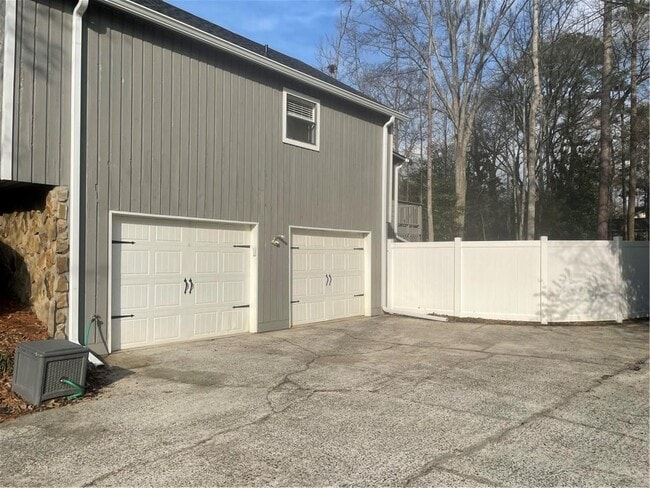 516 Faith St in Marietta, GA - Building Photo - Building Photo