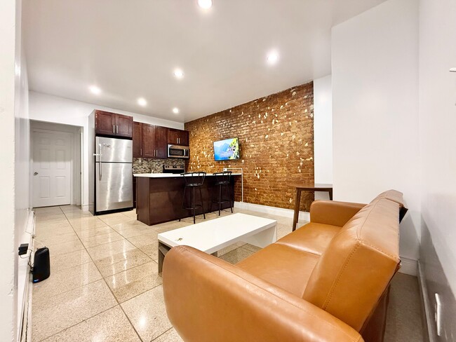 property at 2254 2nd Ave