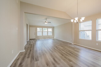 16760 Northern Flicker Trail in Conroe, TX - Building Photo - Building Photo