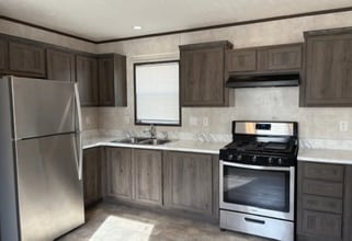 28 W Legrand Ave in Howell, MI - Building Photo - Building Photo