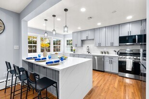 4893 Chatsworth St in Detroit, MI - Building Photo