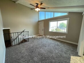 1201 N Skyline Dr in Idaho Falls, ID - Building Photo - Building Photo