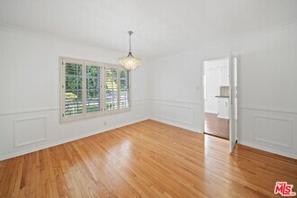 2124 Hillsboro Ave in Los Angeles, CA - Building Photo - Building Photo