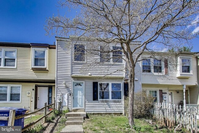 property at 17520 Hoskinson Rd