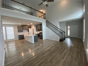 3201 E College Park Dr in Round Rock, TX - Building Photo - Building Photo