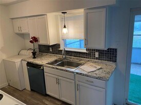 2119 Tecumseh Trce in Carrollton, TX - Building Photo