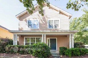 8230 Townley Rd in Huntersville, NC - Building Photo