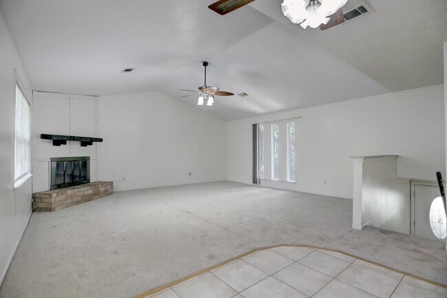 2410 Marble Falls Dr photo'