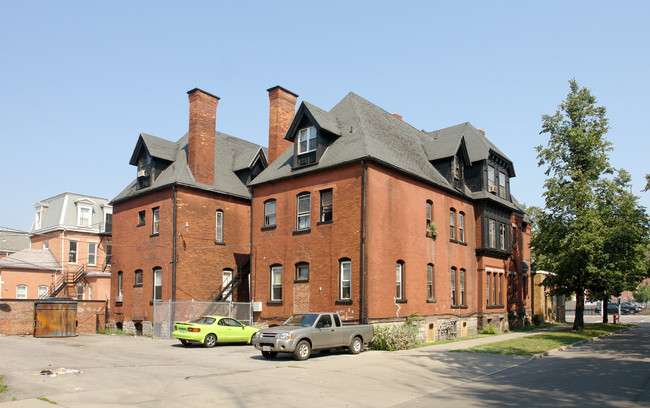 430 Delaware in Buffalo, NY - Building Photo - Building Photo