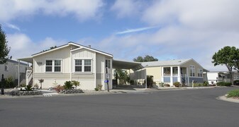 Spanish Ranch Mobile Home Park in Hayward, CA - Building Photo