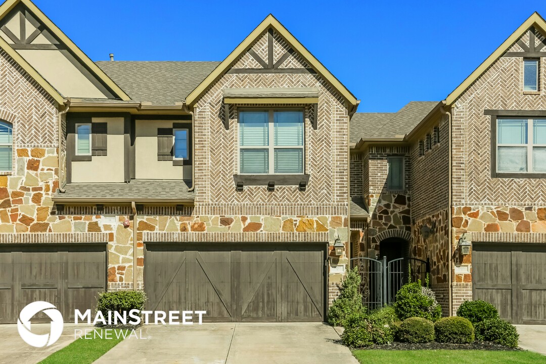 1007 Brook Forest Ln in Euless, TX - Building Photo