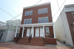1505 W Cary St in Richmond, VA - Building Photo