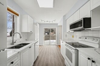 70 Cohen Ave in Ottawa, ON - Building Photo - Building Photo