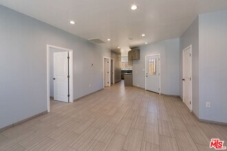13659 Magnolia Blvd in Sherman Oaks, CA - Building Photo - Building Photo