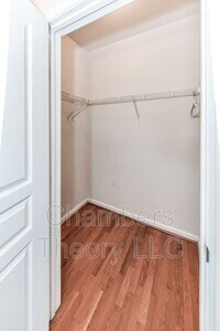 12001 Market St photo'