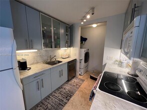 780 NE 69th St, Unit 2503 in Miami, FL - Foto de edificio - Building Photo