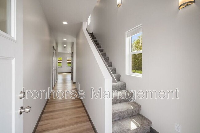 2954 W Babcock St in Bozeman, MT - Building Photo - Building Photo