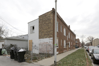 4258 W Kamerling Ave in Chicago, IL - Building Photo - Building Photo