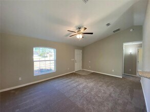 16040 SW 21st Ct in Ocala, FL - Building Photo - Building Photo