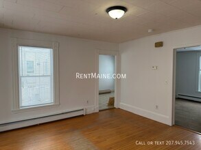 116 Elm St in Bangor, ME - Foto de edificio - Building Photo