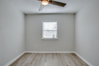 2517 31st St in Lubbock, TX - Building Photo - Building Photo