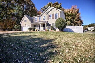 3319 Reades Way in Williamsburg, VA - Building Photo - Building Photo