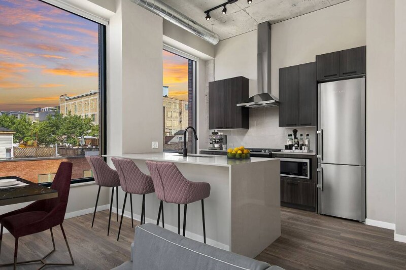 50 N Sangamon St in Chicago, IL - Building Photo