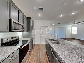 15068 W Sherman St in Goodyear, AZ - Building Photo - Building Photo