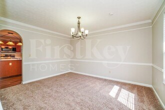 81 Roxbury Dr in Pickerington, OH - Building Photo - Building Photo