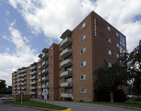 The Voyageur Apartments in Ottawa, ON - Building Photo - Building Photo