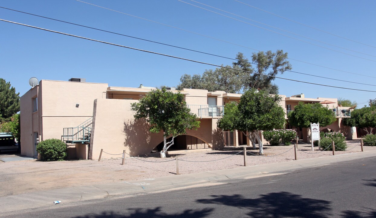 Casa Castillo in Phoenix, AZ - Foto de edificio