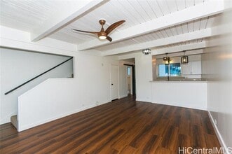 1379 Hunakai St in Honolulu, HI - Building Photo - Building Photo