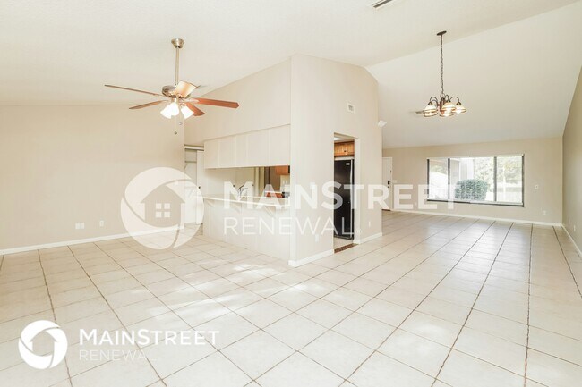 5100 Lydia Ct in Spring Hill, FL - Building Photo - Building Photo