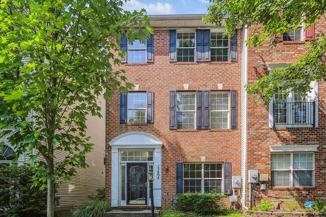 property at 13404 Fountain Club Dr