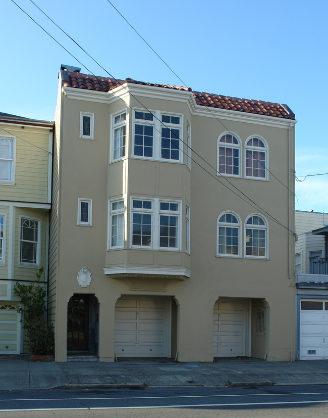 531 Cabrillo St in San Francisco, CA - Building Photo - Building Photo