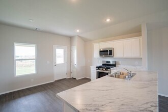 16220 S 87th E Ave in Bixby, OK - Building Photo - Building Photo