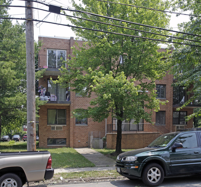371 Van Name Ave in Staten Island, NY - Foto de edificio - Building Photo