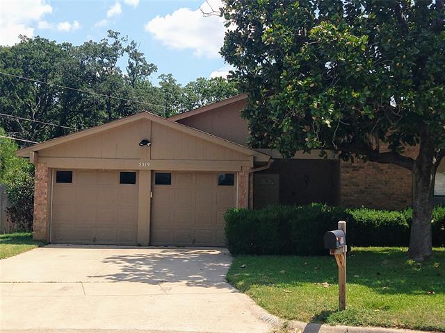 5319 Little Creek Ct in Arlington, TX - Building Photo