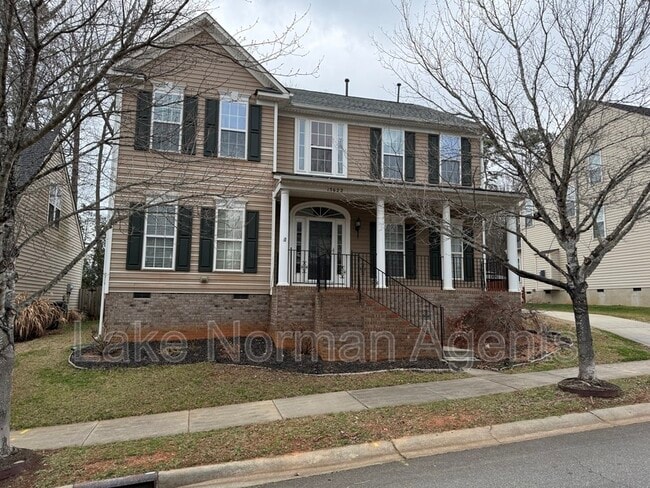 15622 Troubadour Ln in Huntersville, NC - Building Photo - Building Photo