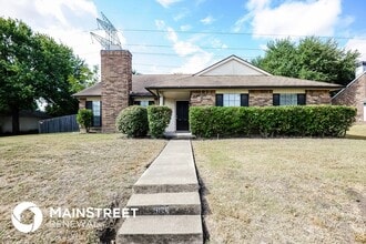 1028 Eagle Dr in Desoto, TX - Building Photo - Building Photo