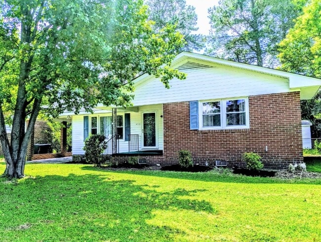 property at 2614 Tryon Dr