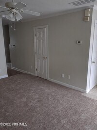 904 Springwood Dr photo'