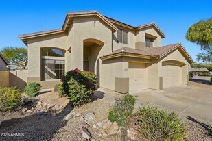 7842 E Nestling Way in Scottsdale, AZ - Building Photo