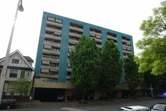 1200 Building in Portland, OR - Building Photo - Building Photo