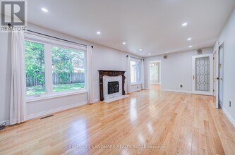 1432 Stoneybrook Trail in Oakville, ON - Building Photo - Building Photo