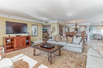 4000 N Ocean Dr in Riviera Beach, FL - Building Photo - Building Photo