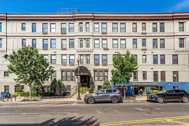 2300 18th St NW in Washington, DC - Building Photo - Building Photo